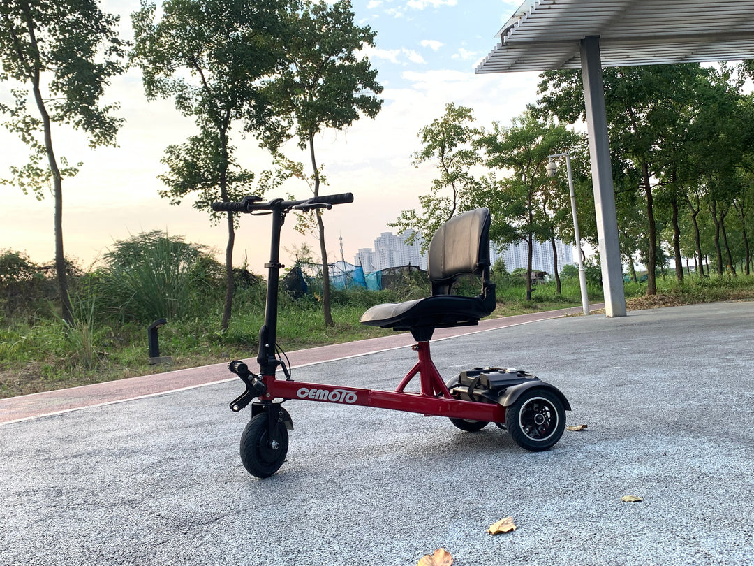 CEM-EM11 Emobility Scooter 200W 36V 5.2 AH Folding 4-wheel (Ship Included)