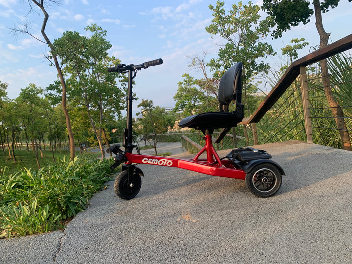 CEM-EM11 Emobility Scooter 200W 36V 5.2 AH Folding 4-wheel (Ship Included)