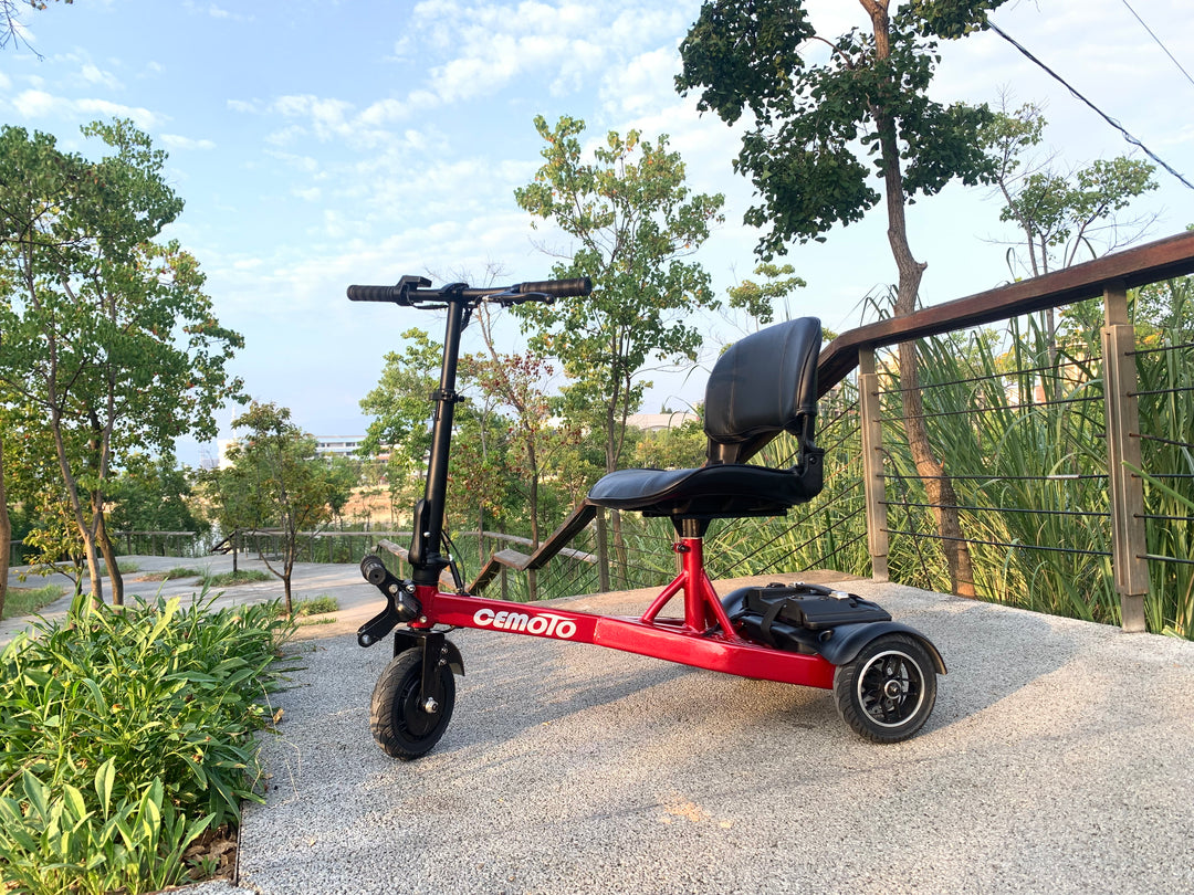 CEM-EM11 Emobility Scooter 200W 36V 5.2 AH Folding 4-wheel (Ship Included)