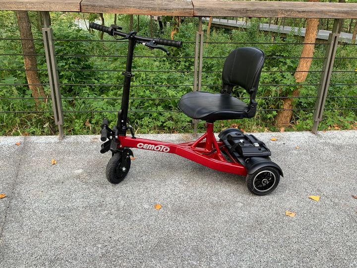 CEM-EM11 Emobility Scooter 200W 36V 5.2 AH Folding 4-wheel (Ship Included)